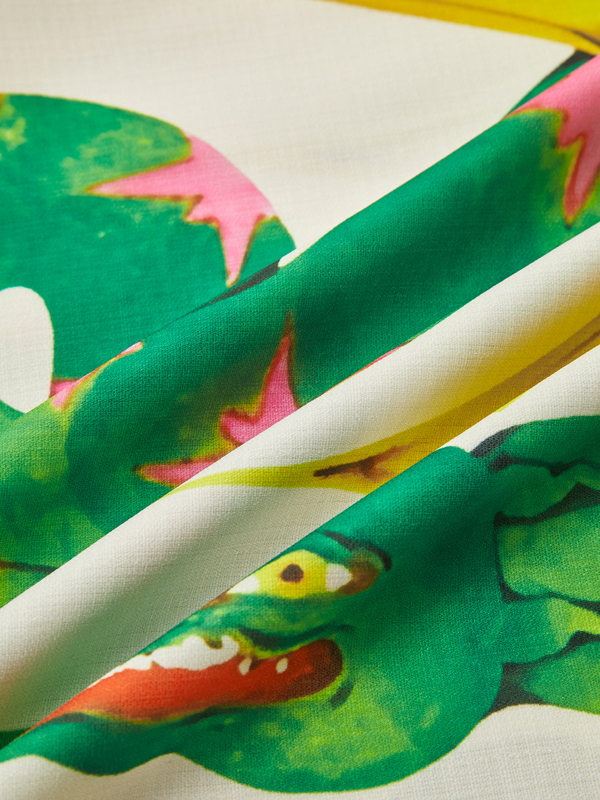 Baskılı Kolsuz Pantolon Takımı Ekru Yeşil Batik Desenli | Lorlia