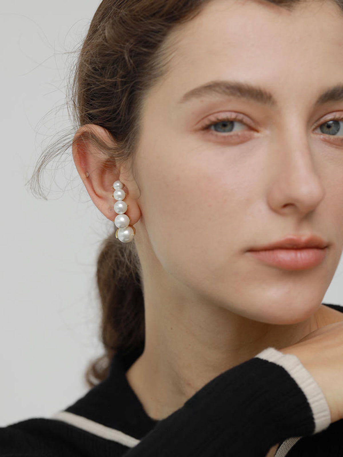 İnci Detaylı Altın Küpe Ayırıcılı Model | Lorlia