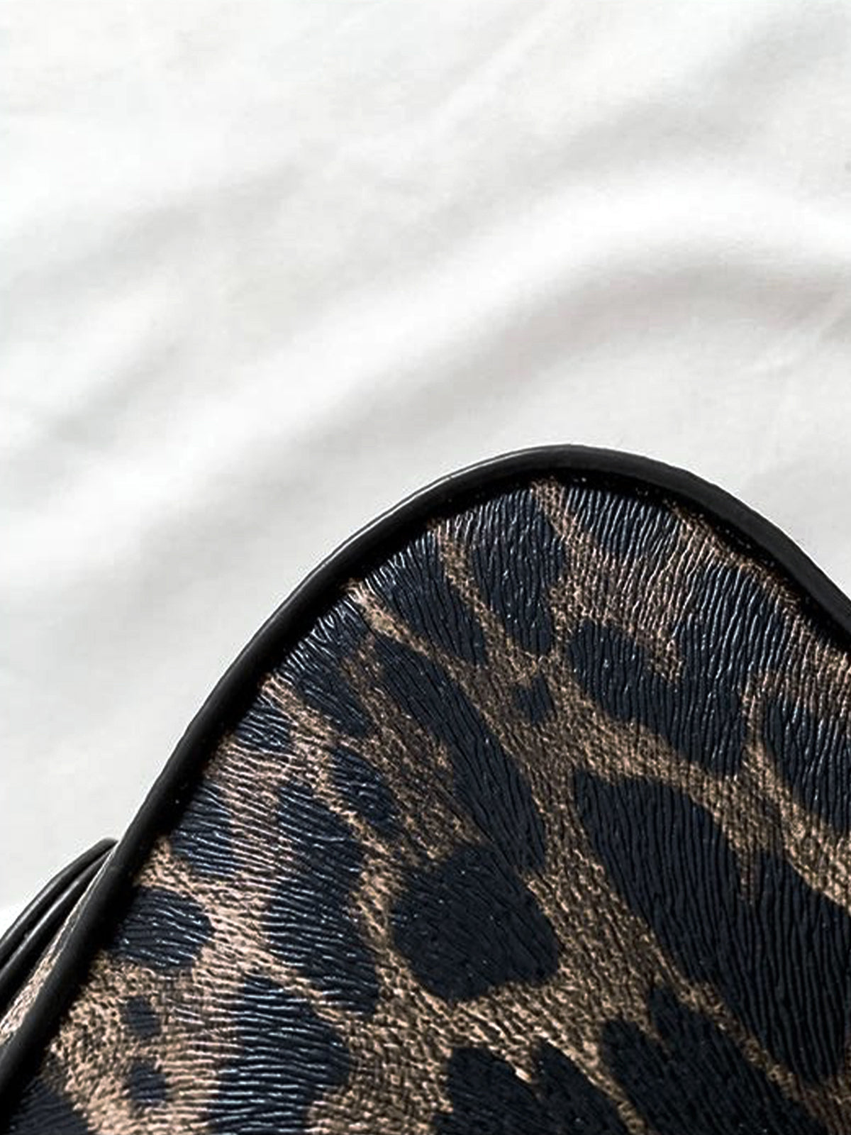 Leopar Desenli Tokalı Koltuk Altı Çanta Kahverengi | Lorlia