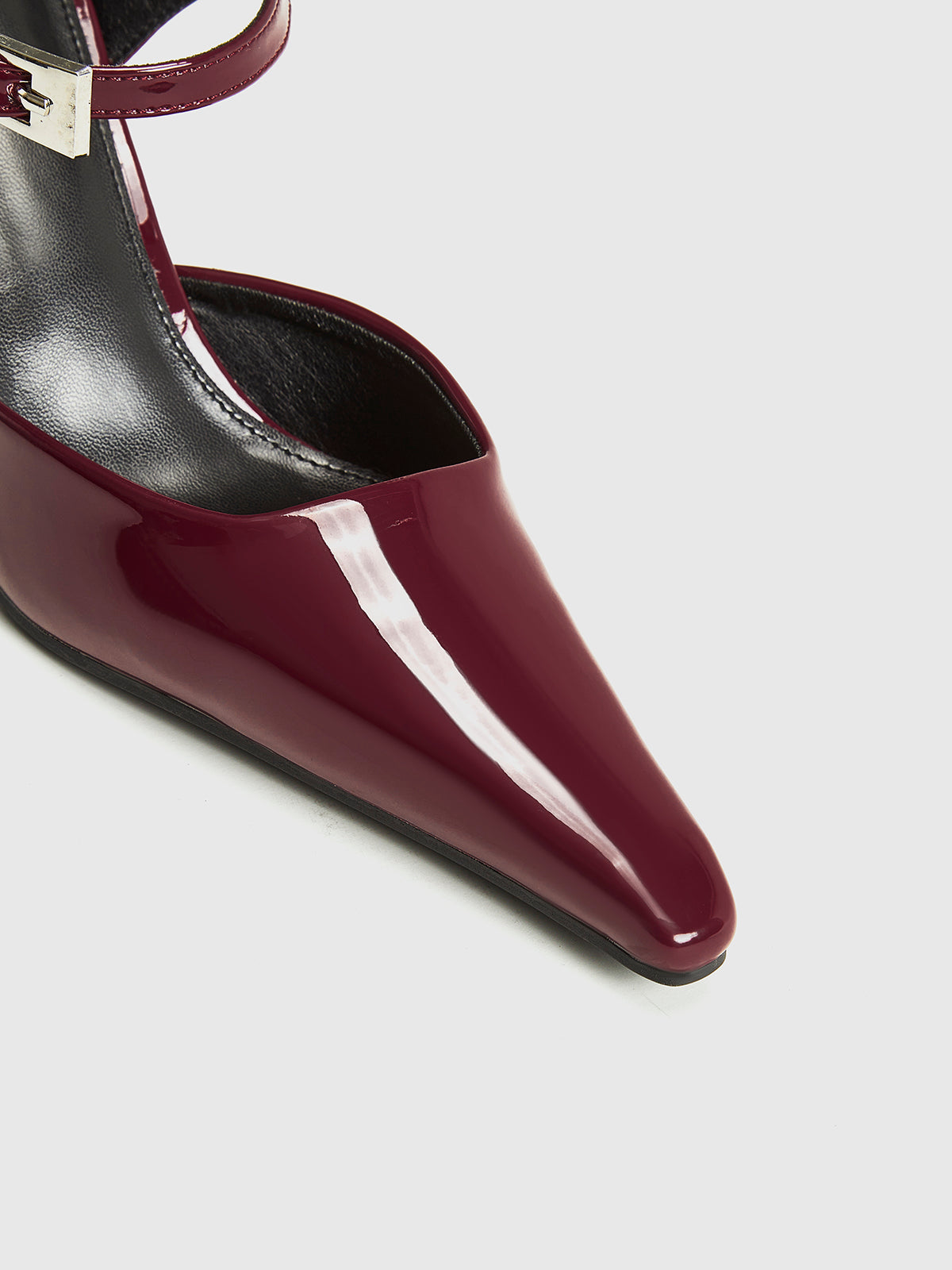 Uçlu Burun Askılı Yüksek Topuklu Ayakkabı Bordo 8cm | Lorlia