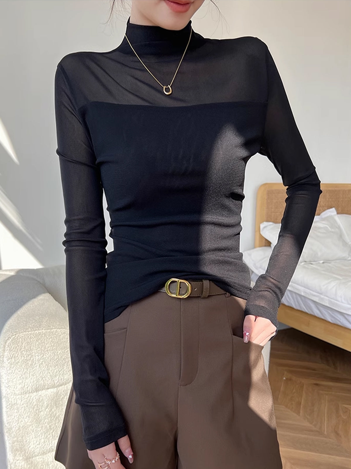 Yarım Yaka Şeffaf Mesh Panel Uzun Kol Bluz Siyah | Lorlia