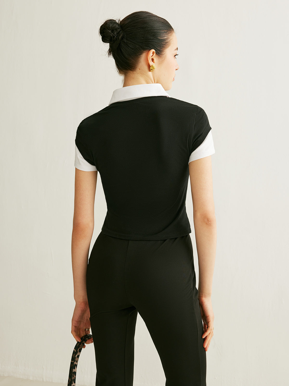 Renk Bloklu Polo Yaka Kısa Kollu Üst Siyah Slim Fit | Lorlia