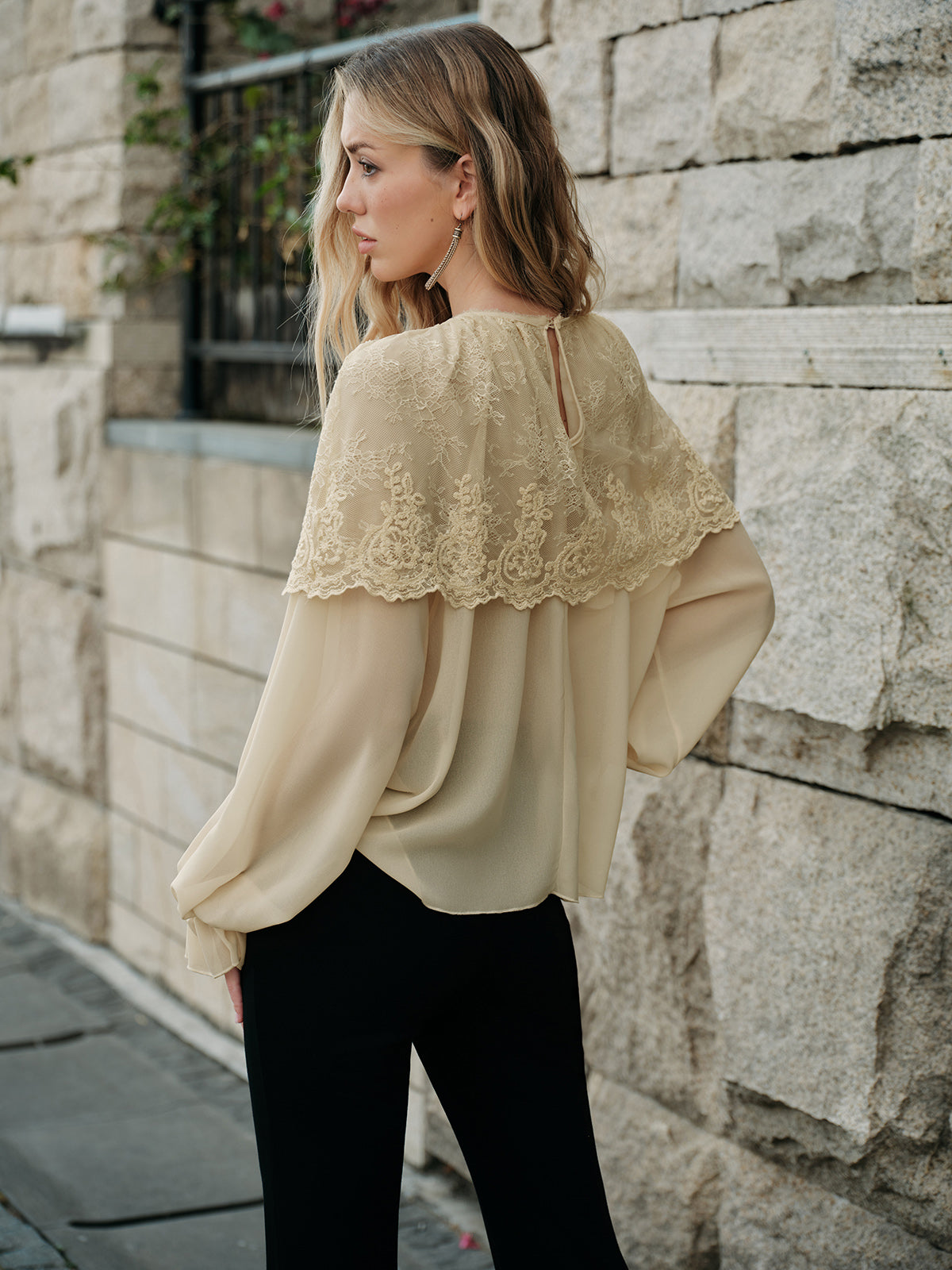 Dantel Şifon Bluz Uzun Kol Kayısı Oversize | Lorlia
