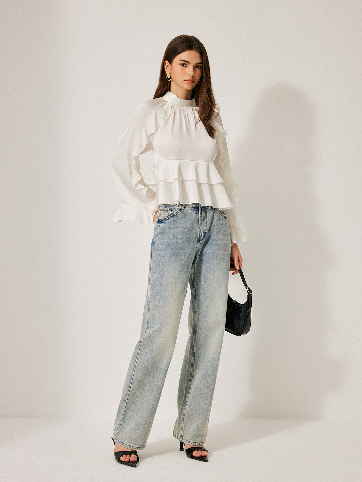 Volanlı Peplum Bluz Stand Yaka Düğme Detaylı Beyaz | Lorlia