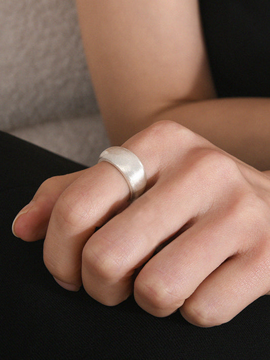 Minimalist Oval Fırçalı Yüzük Gümüş Ayarlanabilir | Lorlia
