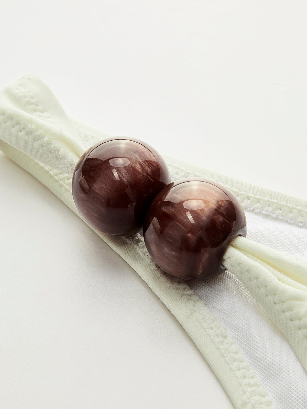 Tek Omuzlu Bikini Takımı Ahşap Boncuk Detaylı Bej | Lorlia