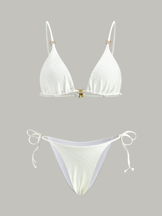 Doku Detaylı Bikini Takımı Beyaz Üçgen Kesim | Lorlia
